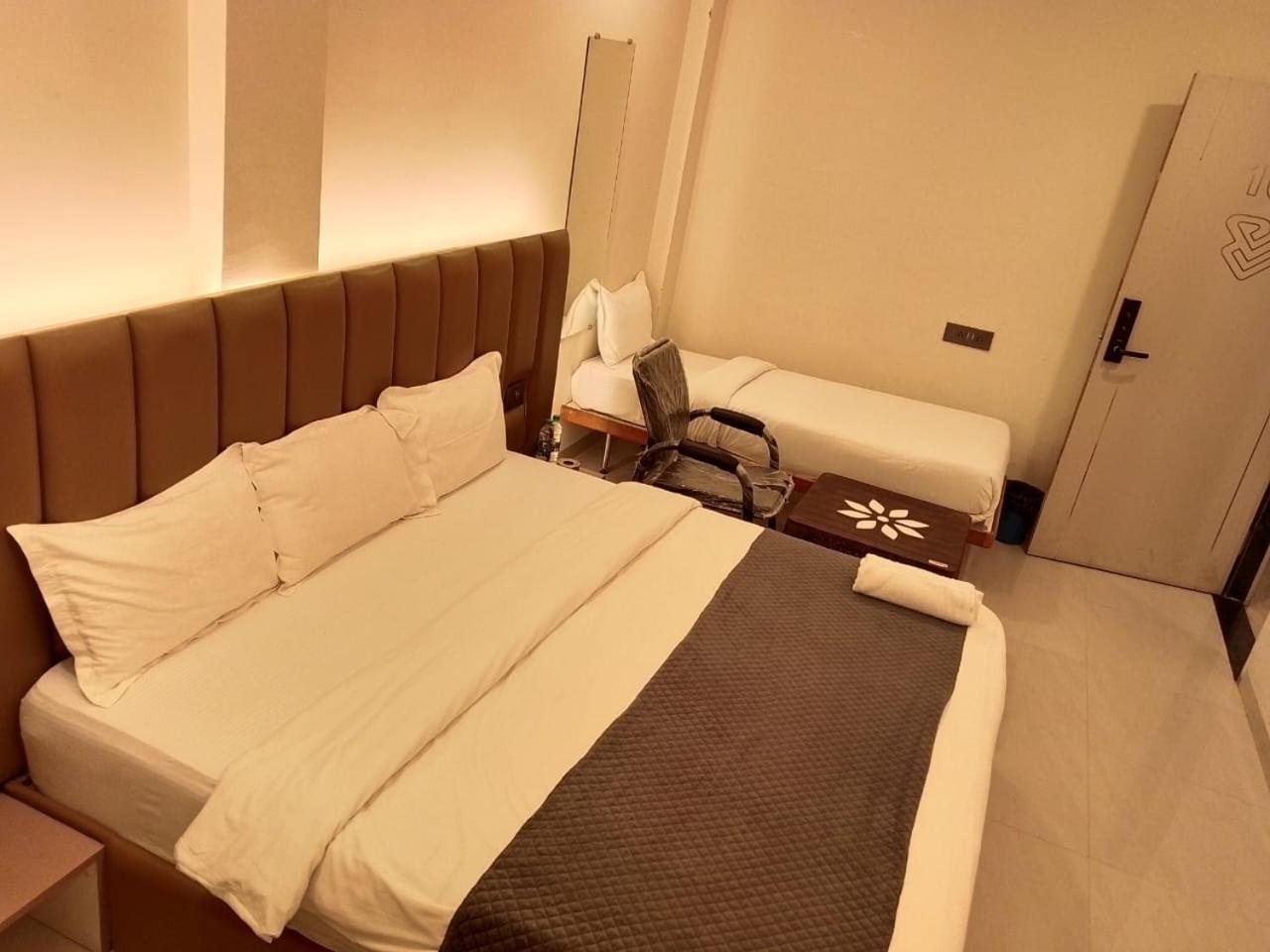 Hotel Vilaasitaa Vijay Nagar Indaur Exteriér fotografie